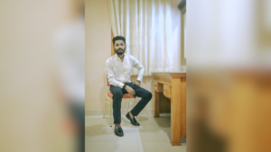 Read more about the article “Island Guy Shines: Donating 100% of Book Revenue to Respective Foundations”